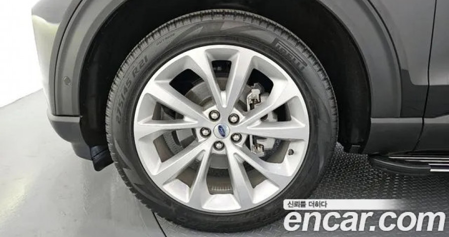Ford Explorer 