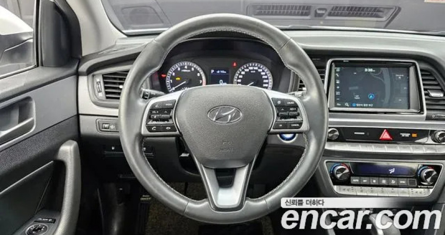Hyundai Sonata 