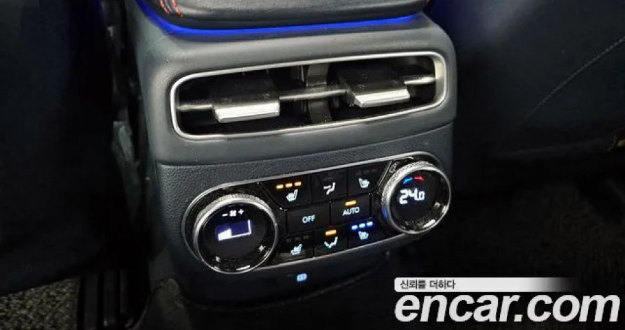 Genesis Gv70 