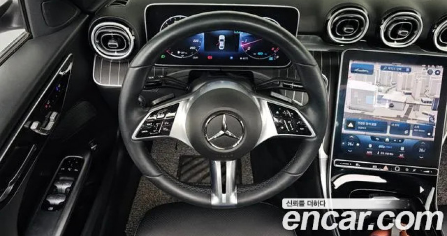 Mercedes-Benz C-Class 