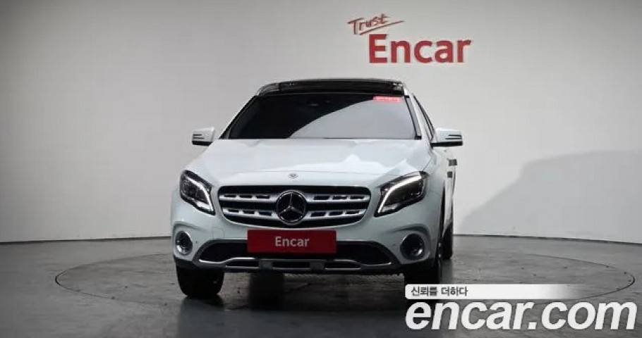 Mercedes-Benz Gla-Class 