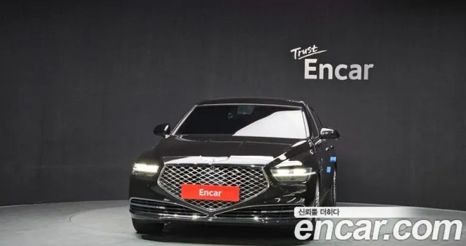 Genesis G90 