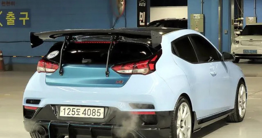 Hyundai Veloster 