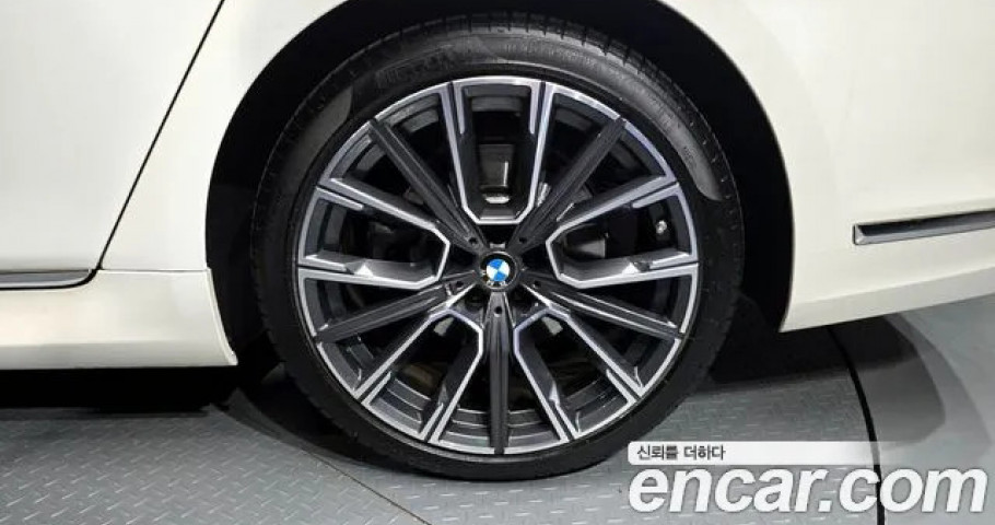 Bmw 7-Series 