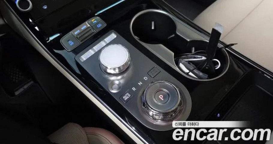 Genesis Gv70 