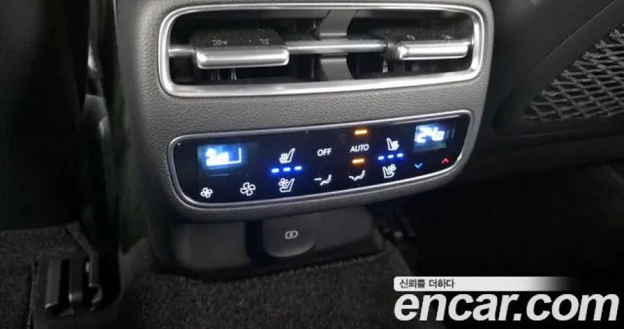 Genesis Gv70 