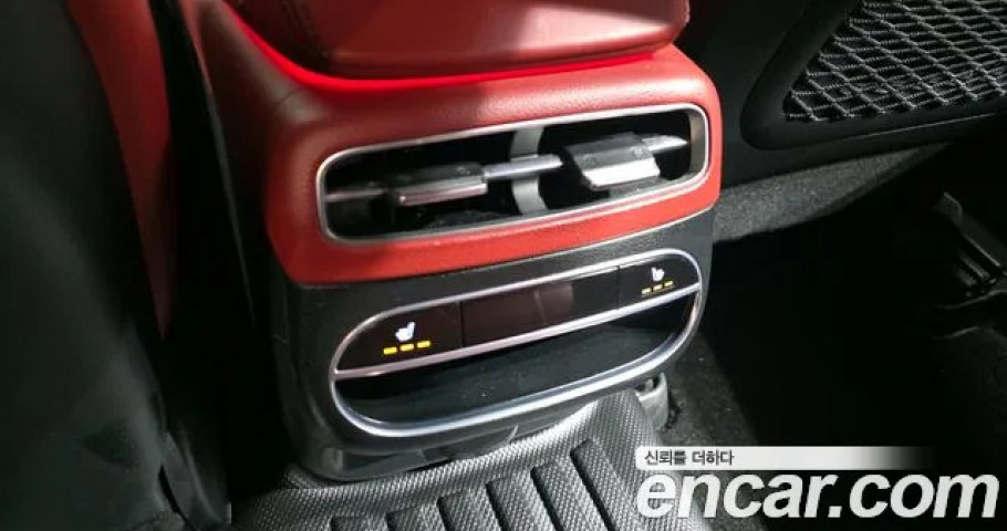 Genesis Gv70 
