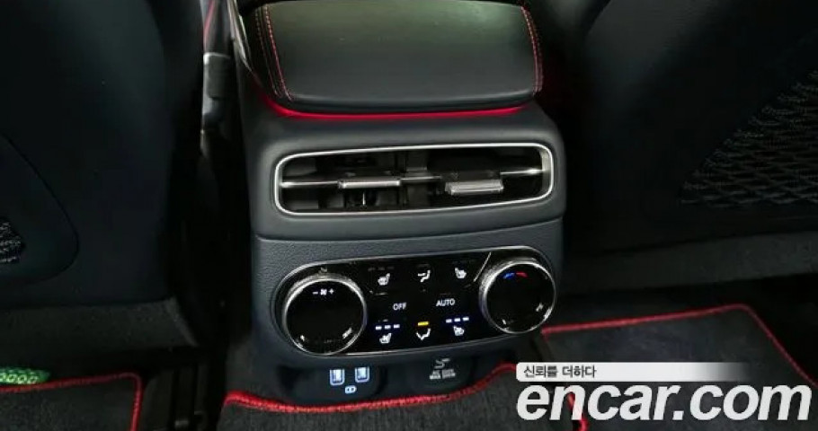Genesis Gv70 