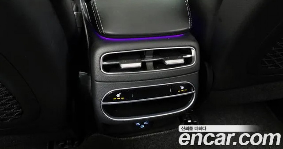Genesis Gv70 