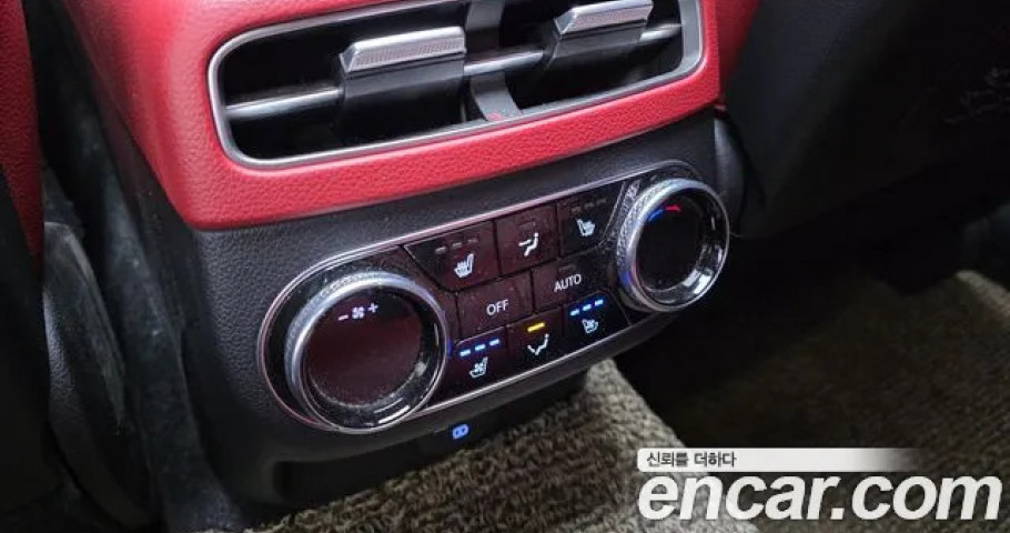 Genesis Gv70 