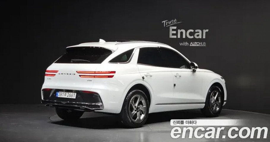 Genesis Gv70 