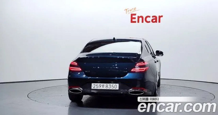 Genesis G70 