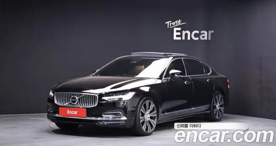 Volvo S90 