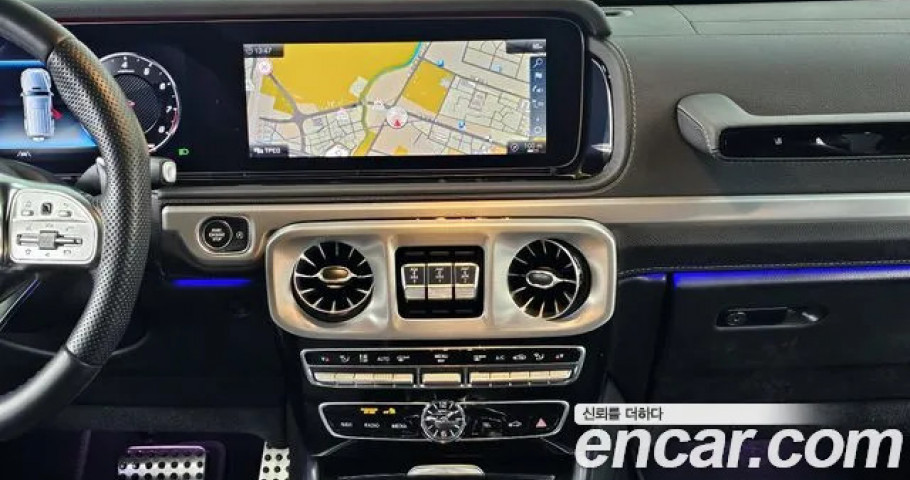 Mercedes-Benz G-Class 