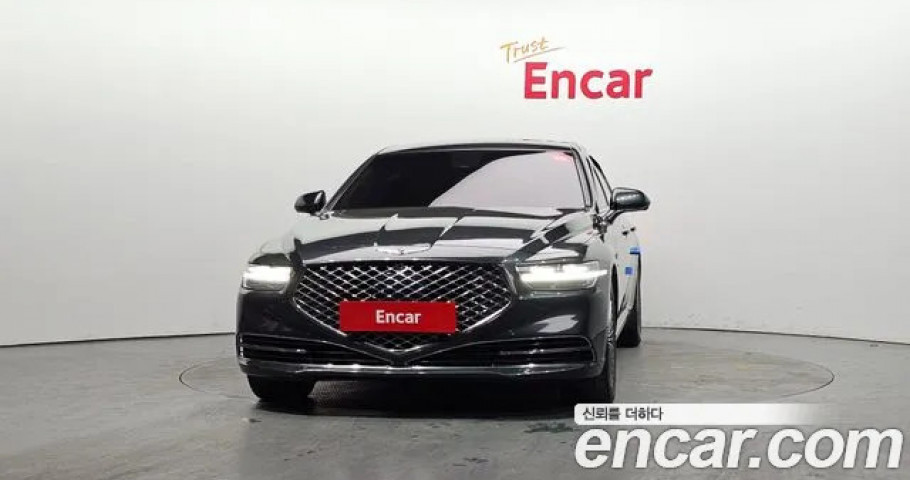 Genesis G90 