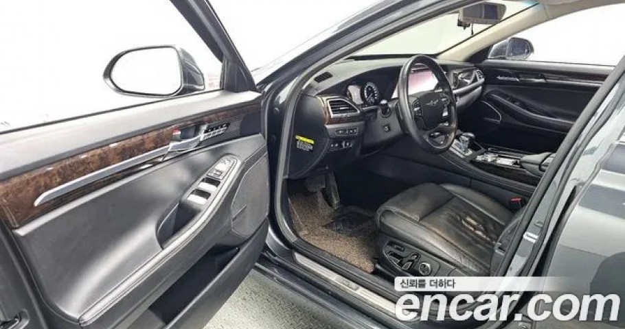 Genesis G90 