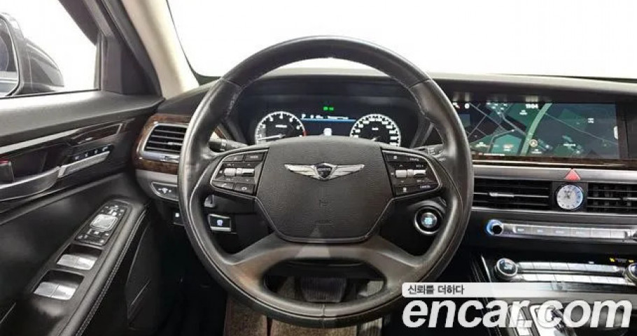 Genesis G90 