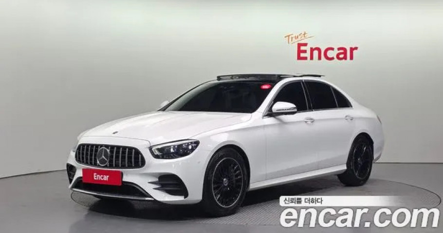 Mercedes-Benz E-Class 
