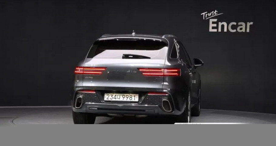 Genesis Gv70 