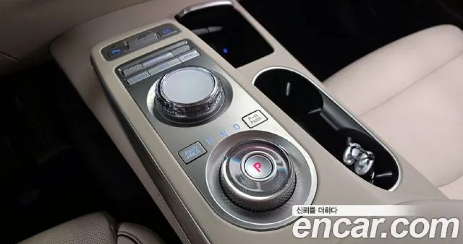 Genesis Gv70 