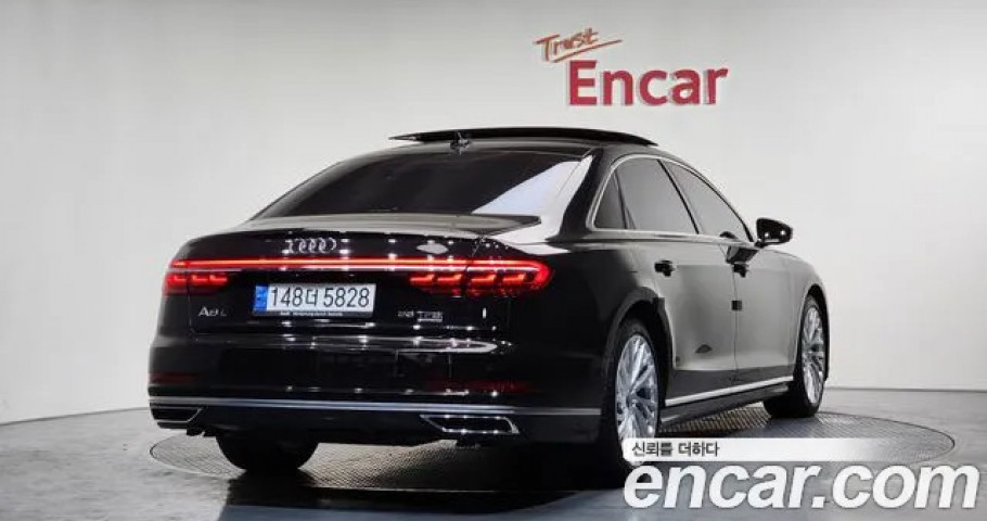 Audi A8 