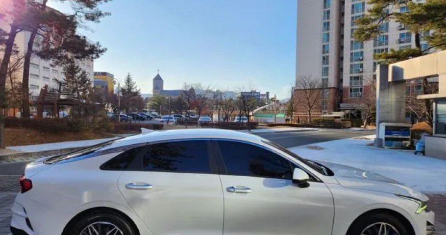 Kia K5 