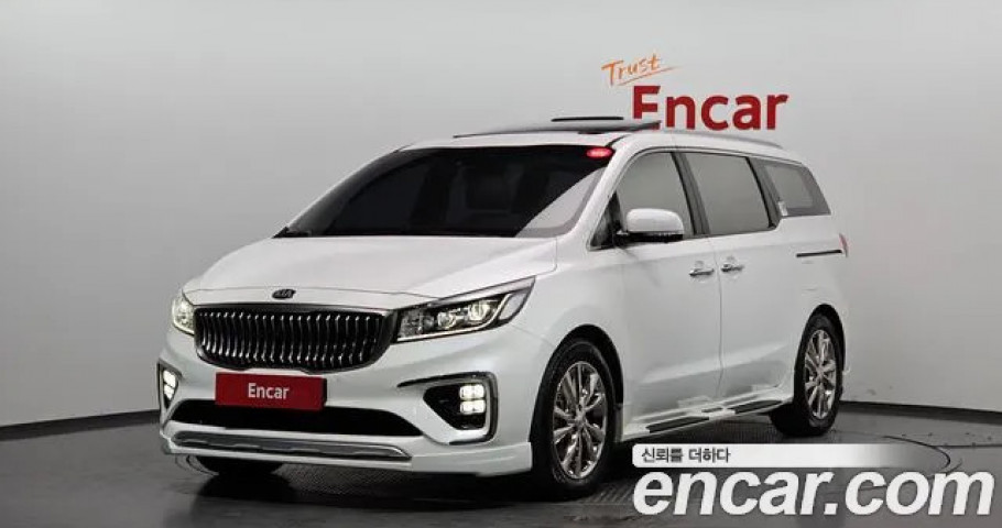 Kia Carnival 