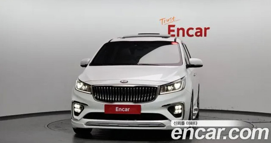 Kia Carnival 