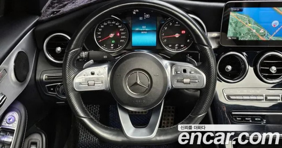 Mercedes-Benz C-Class 