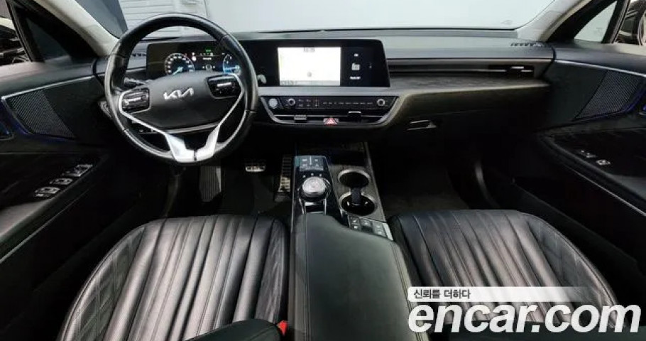 Kia K8 