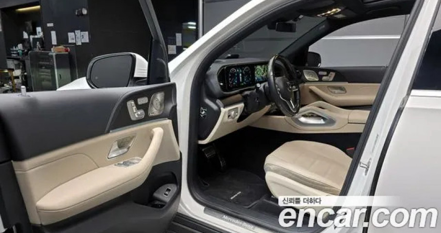 Mercedes-Benz Gls-Class 