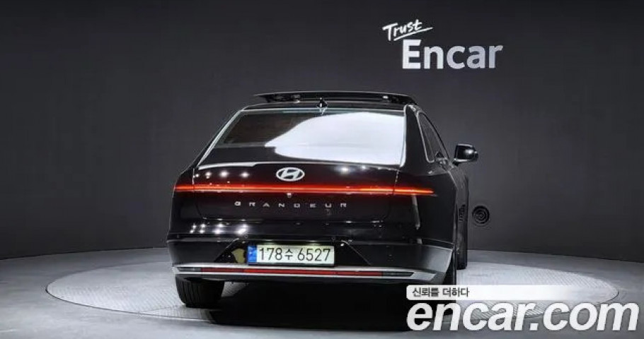Hyundai Grandeur 