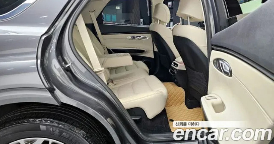 Genesis Gv70 