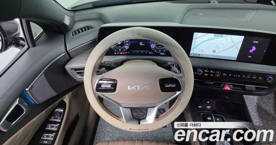 Kia K8 