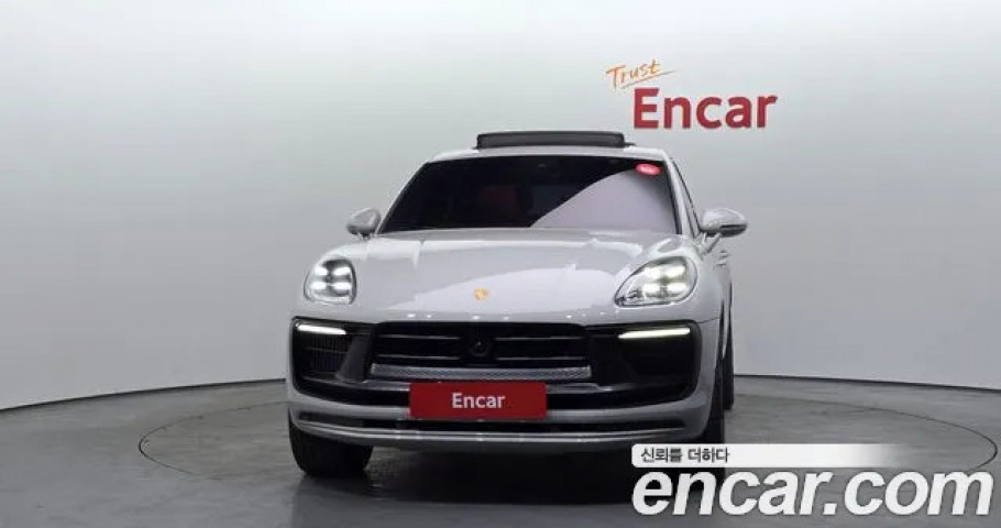 Porsche Macan 