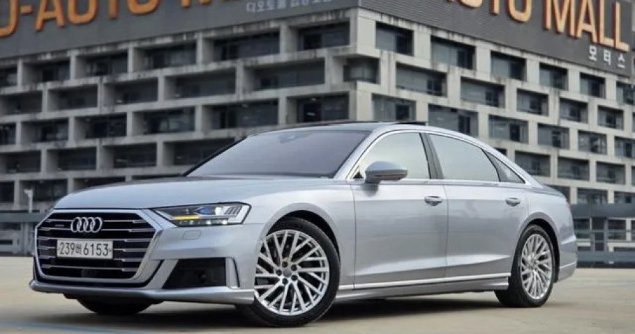 Audi A8 