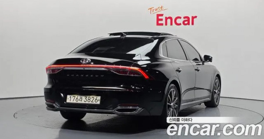 Hyundai Grandeur 