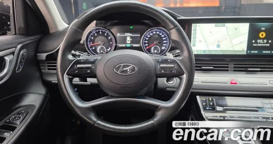 Hyundai Grandeur 