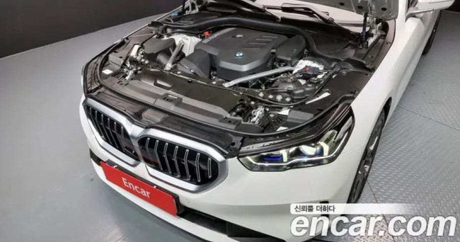 Bmw 5-Series 