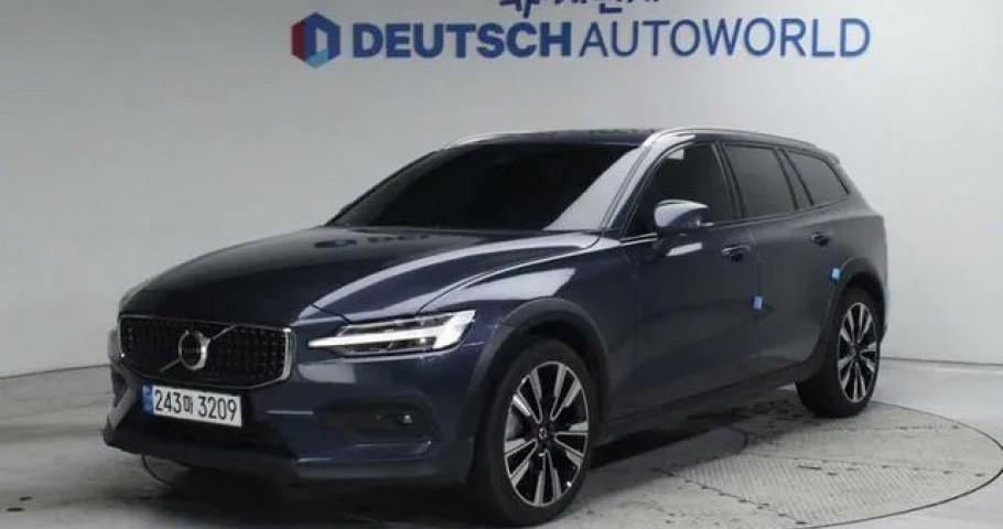 Volvo V60 