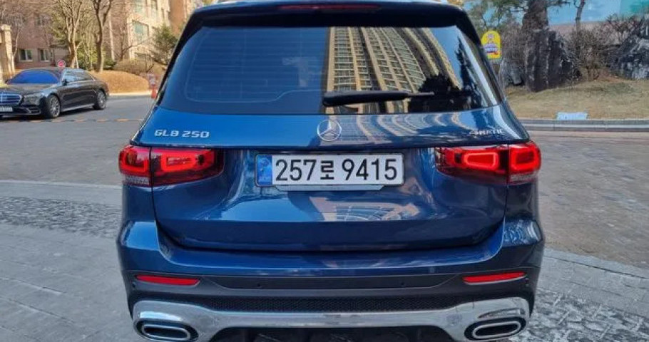 Mercedes-Benz Glb-Class 