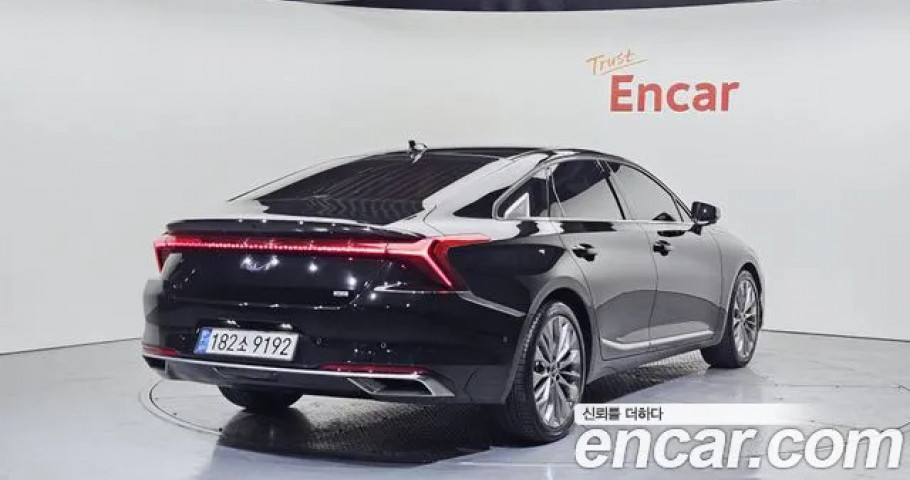 Kia K8 
