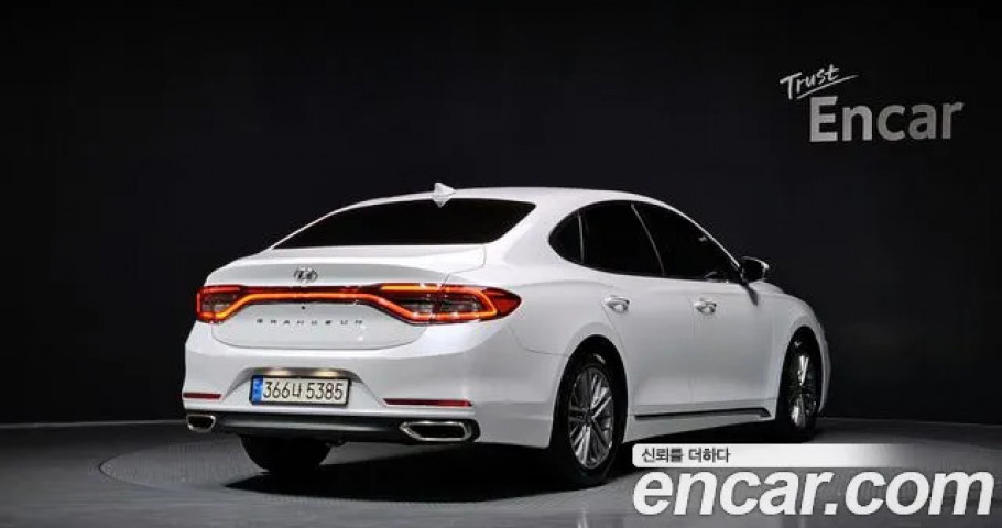 Hyundai Grandeur 