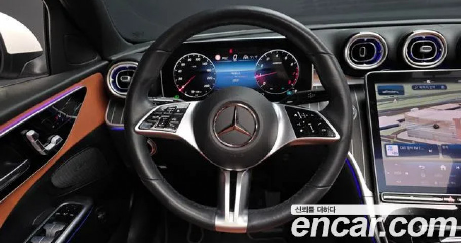 Mercedes-Benz C-Class 