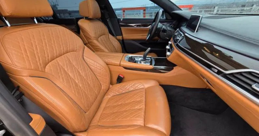 Bmw 7-Series 