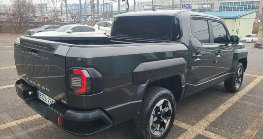 Kia Tasman 