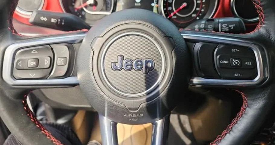 Jeep Wrangler 
