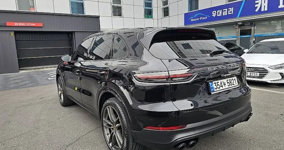 Porsche Cayenne 