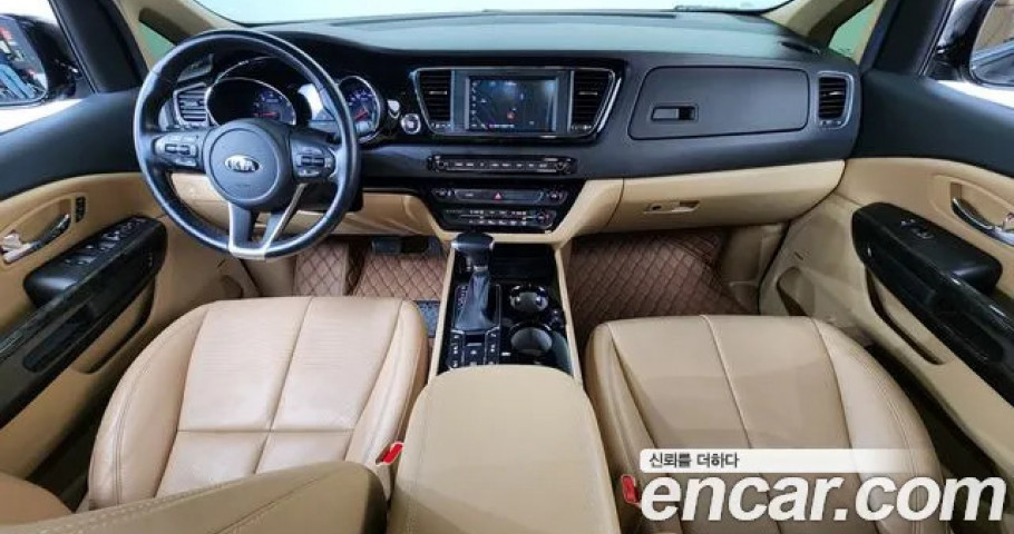 Kia Carnival 