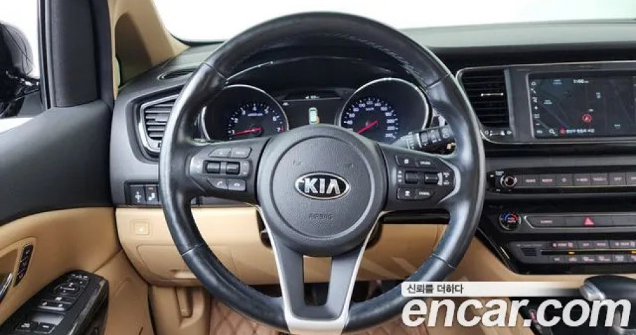 Kia Carnival 